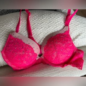 Victoria's Secret Valentines Dream Angels Push Up Bra Lingerie
